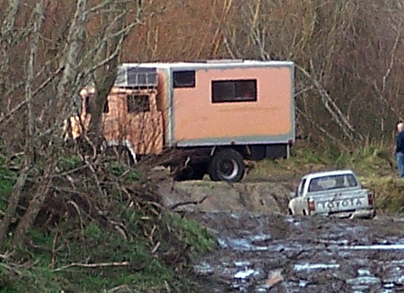 landrover/2008-07-06_Waimak/random truck.JPG